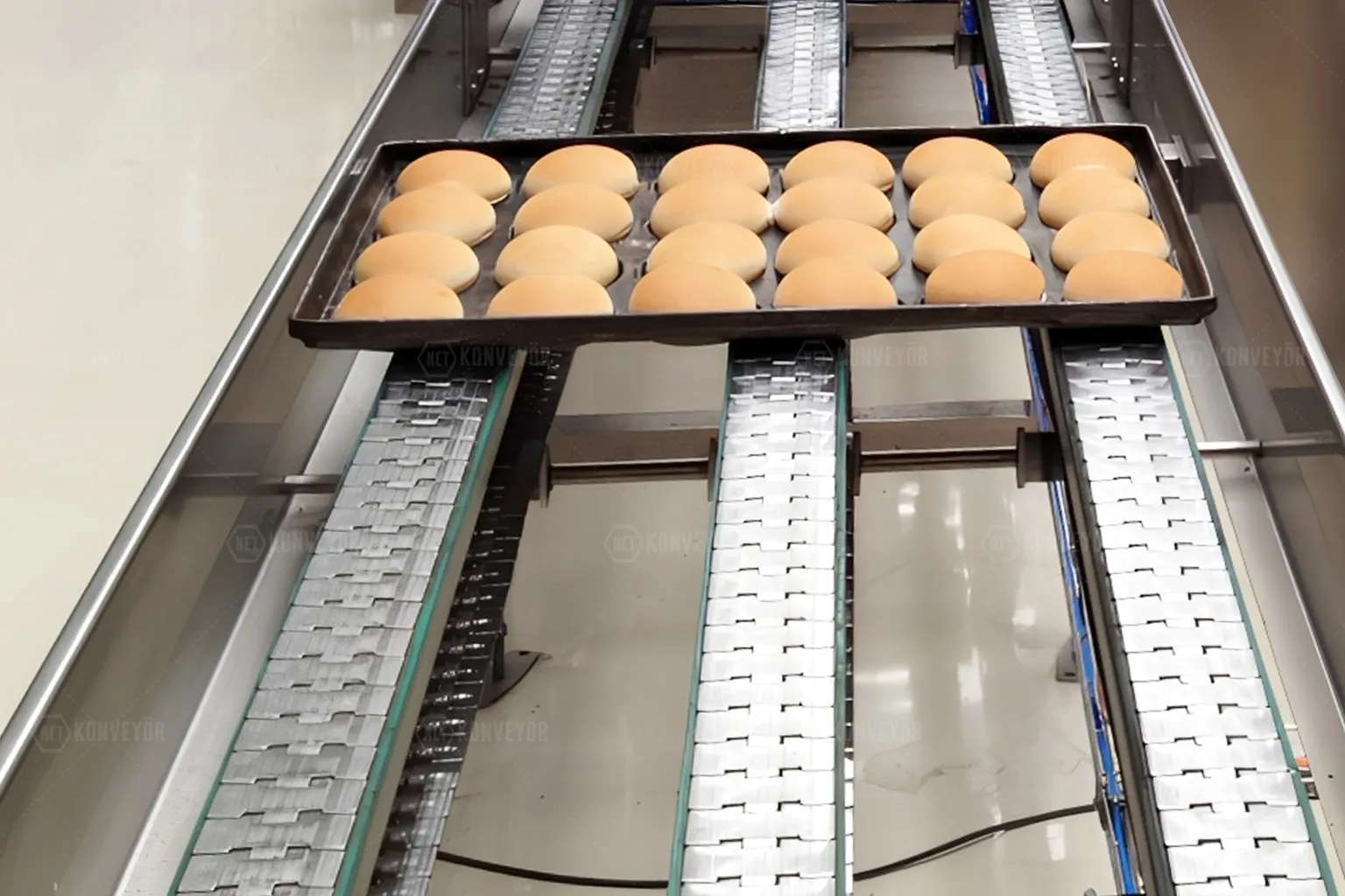 Slat Conveyor
